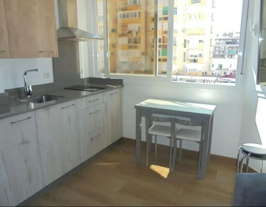 Апартаменты Apartamento Estiloso Al Lado Del Mar Торре-дель-Мар Испания